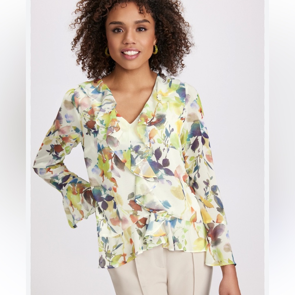 Laura Ruffle Front Floral Print Blouse Cream